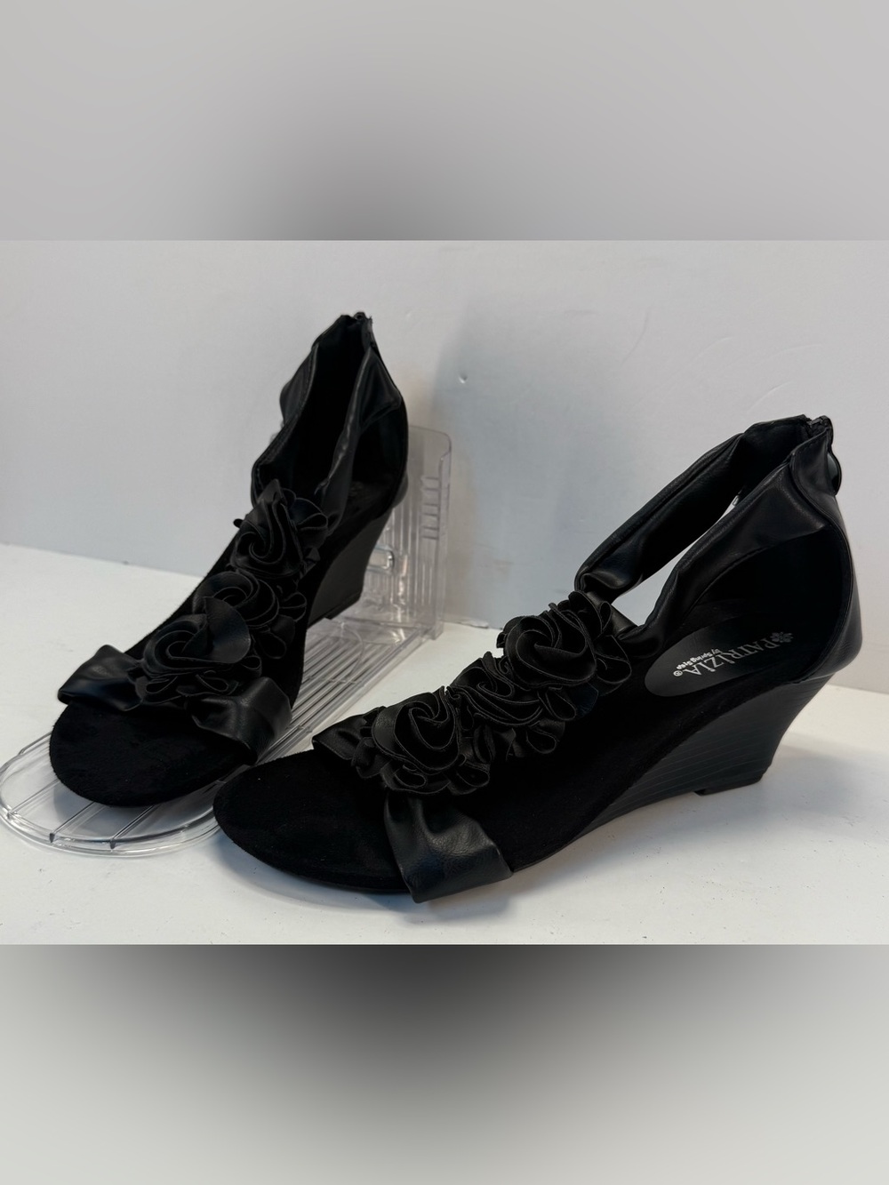 Patrizia Harlequin by spring step Women's Black Floral Wedge Sandals size 9 - Picture 2 of 12